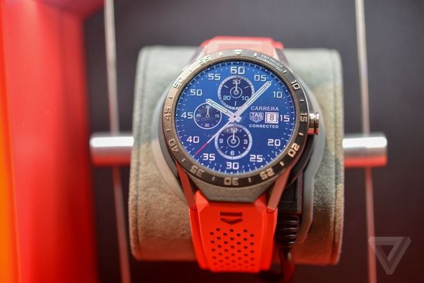 intel inside:tag heuer 泰格豪雅 发布android wear智能手表 定价