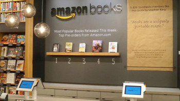 享受线上同等折扣：亚马逊计划开设更多线下实体书店