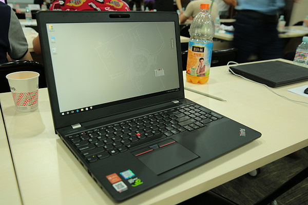 公双场景:lenovo 联想 推出 ThinkPad 黑将S5 电