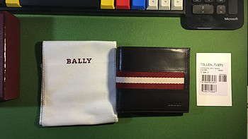 长情的告白不只有钢笔，还有 BALLY 巴利 钱包