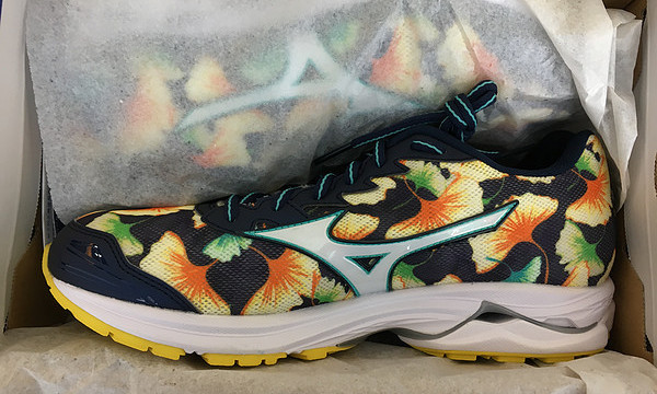 中国亚马逊非全新品--MIZUNO 美津浓 WAVE