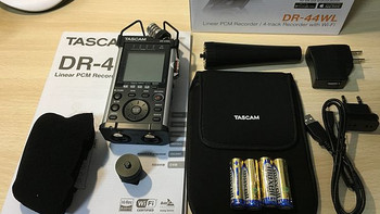 新玩具 TASCAM DR-44WL 录音笔 开箱