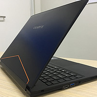 闷骚的杂牌本本：GIGABYTE 技嘉 Aero 14 14英寸游戏本