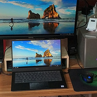 穷人的桌面—A Compact Desk Setup