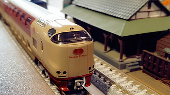 N比例火车模型 篇五：Kato 285系 动车组模型 开箱
