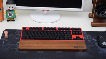 这把键盘足够扛过大学四年的游戏生涯—LEOPOLD 利奥博德 750R PD赤色限定 键盘开箱