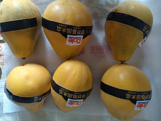 新奇水果 篇十一：菲律宾都乐进口非转基因木瓜（葫芦形，口感浓郁，味道香甜）瓢状木瓜开箱