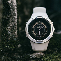 身有所向，心无旁物，任何时间尽情运动：颂拓5 SUUNTO 5 智能运动腕表