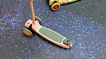 用它，我教会了孩子如何踩刹车~小寻萌宠狗狗滑板车使用分享