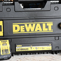 得心应手，一手掌握---得伟（DEWALT）DCD701M 12V无刷多功能双速锂电钻入手体验