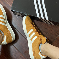 搭载Bounce中底的adidas三叶草campus adv板鞋