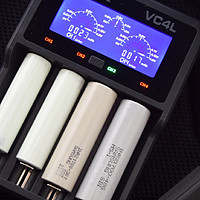 好物推荐 篇二：百元左右性价比之王-- XTAR VC4L 智能锂电池充电器