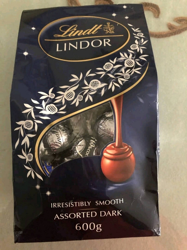 lindor巧克力_lindt 瑞士莲 软心系列 70% 特浓黑巧克力球 1kg多少钱