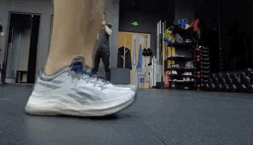 内含gif动图锐步带着全新科技来了稳定支撑训练鞋缓震回弹轻跑鞋一个