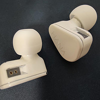 电子产品 篇一：千元内颜值最高的有线耳机——天使吉米HANA使用体验