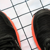 咕咚智能跑鞋K10新品上市，高效减震回弹，专为初跑者打造
