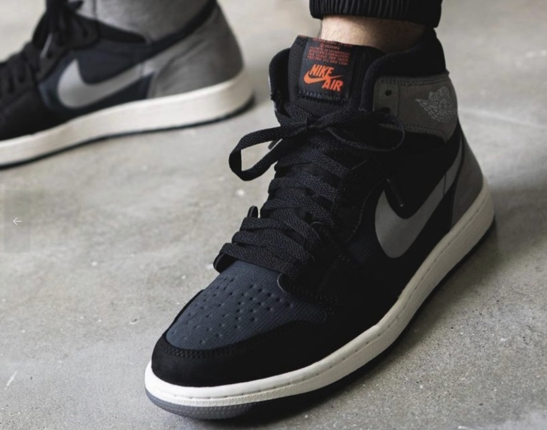 AirJordan1,airjordan1芝加哥 gore-tex版air jordan 1曝光,外观很像影子灰.