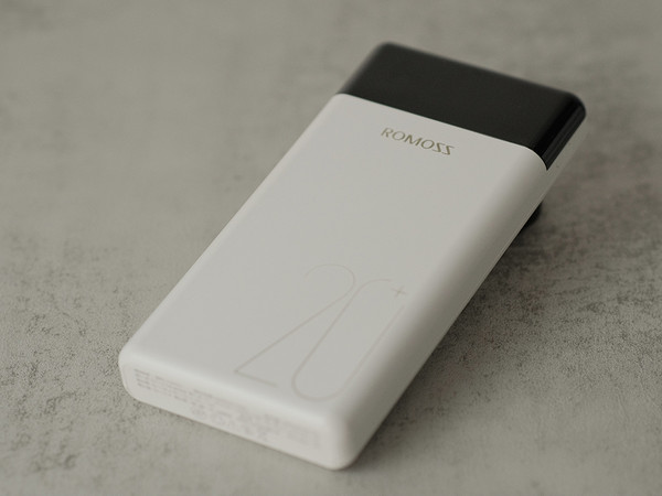 romoss罗马仕lt20pro移动电源18w20000mah