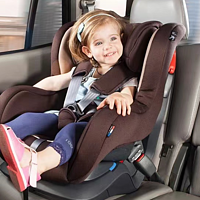 儿童安全座椅品牌怎样选择，如何才能选购到放心的儿童安全座椅