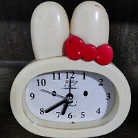  猜猜这款小兔子闹钟用了多少年了？