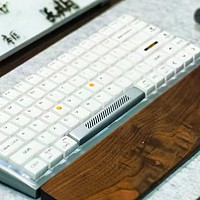 除了一条缝，其他都很完美的键盘---DURGOD杜伽Hi Keys