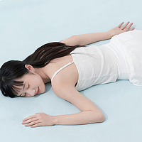 夏季床品四件套和被子的选择技巧，让您在夏天拥有舒适的睡眠