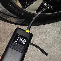 倍思超迷你 Pro 无线车载充气泵评测：老司机行车必备神器！