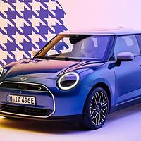 2023慕尼黑车展：MINI 发布 Cooper E / SE 两款车型，续航 305 / 402 公里