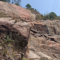 为了脚，还是穿对登山鞋再爬山