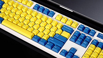 魔金石科技评测 篇一百二十二：蓝黄双拼+蓝牙双模，输出质感一步到位，利奥博德FC900R键盘开箱