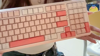 宅家侃数码 篇二十四：给在上大学的妹妹选购了这款杜伽K615W机械键盘，冰淇淋轴真得劲