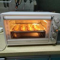 高端大气的苏泊尔电烤箱，过年必买的家用电器