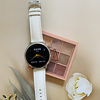 荣耀手表4 Pro白色款来了，时尚和科技的完美融合