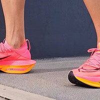 Nike AlphaFLY 2：疾风之翼，竞速之路
