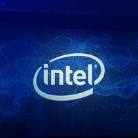 Intel 全年營收下跌 14%！CEO：核心業務很健康