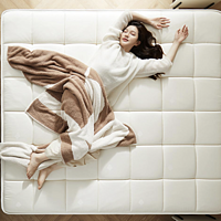 喜臨門大天使床墊，輕軟羊毛棉+3CM乳膠+X-90°透氣芯材+負離子面料，打造輕奢睡感