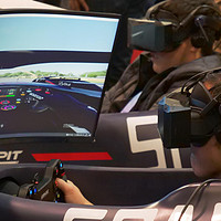 最适合赛车的VR头显:速度和沉浸感