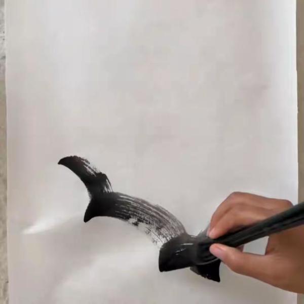 水墨梅花画法详细教程：零基础也能画出苍劲清雅的梅花_美术用品_什么值得买
