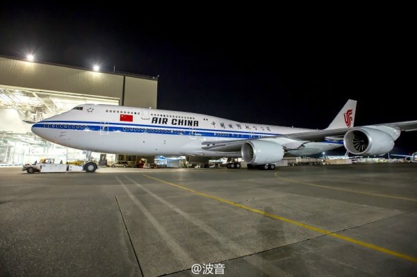双层四仓位设计:国航正式引入国内首架波音747-8客机