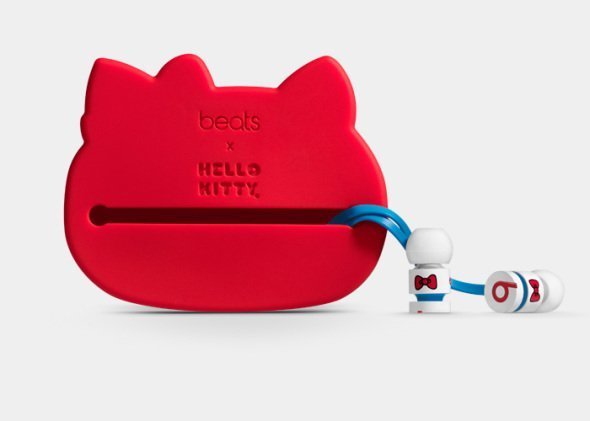 继续庆生40周年：BEATS 携 Hello Kitty 推出别注款 Solo 2 和 UrBeats 耳机