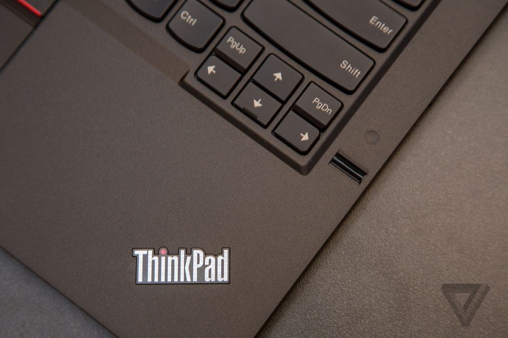 家族传承设计回归：联想 2015款 新 ThinkPad X1 Carbon 亮相 CES