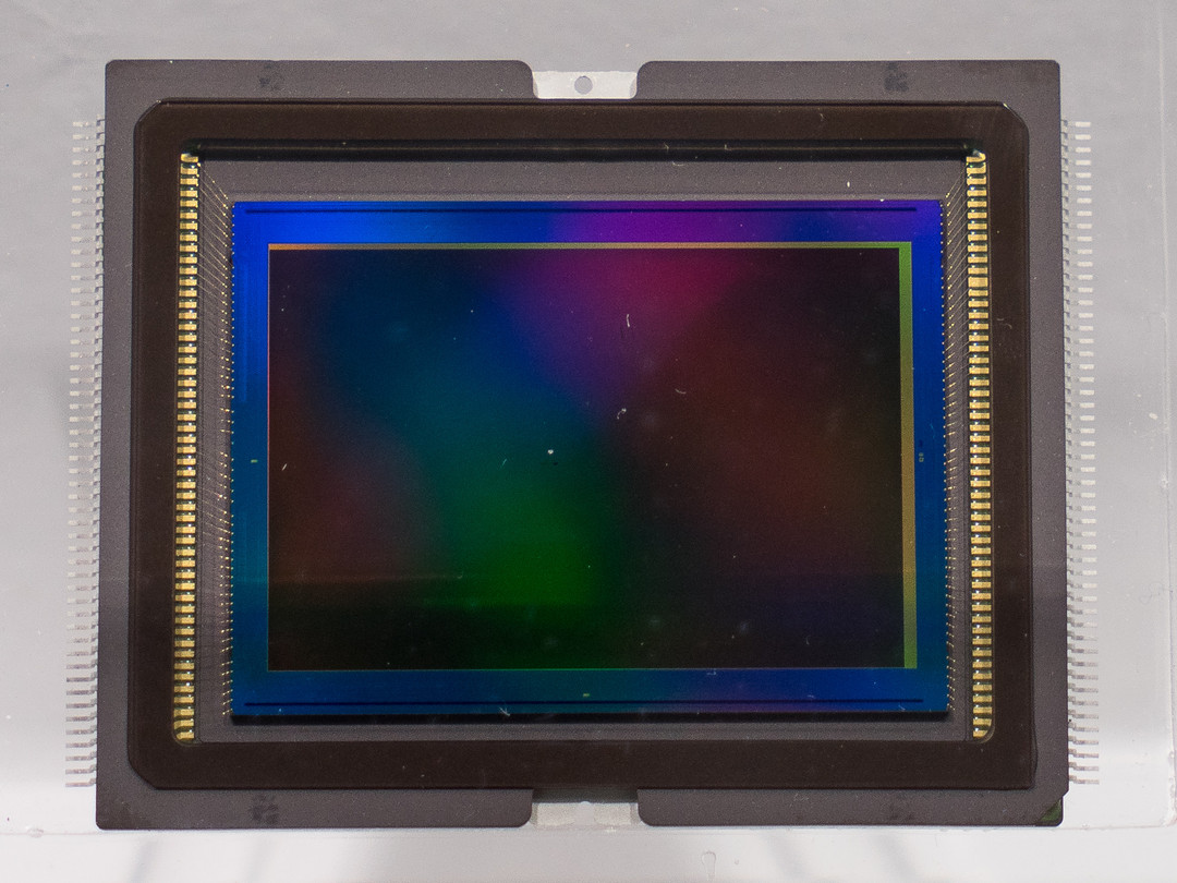 具备超高画质：Canon 佳能 展示 1.2亿像素传感器原型
