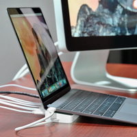 众筹精选：MacBook救星 带有11个接口的USB-C扩展坞 HydraDock
