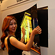 厚度堪比墙纸：LG 展示仅厚0.97毫米的OLED面板