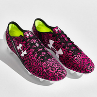 足球鞋上的粉丝带：UNDER ARMOUR 推出最新 SPEEDFORM PLASMA 足球鞋