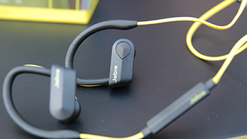 IP54防护等级+轻盈23克：Jabra 捷波朗 发布 PACE 倍驰 无线智能运动耳机