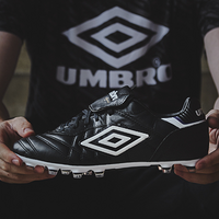 90年代的足球记忆：Umbro 茵宝 推出 全新 Speciali Eternal Pro 系列足球鞋