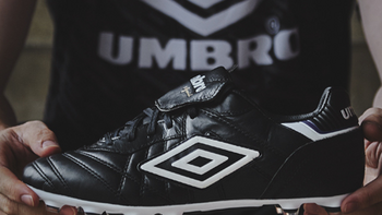 90年代的足球记忆：Umbro 茵宝 推出 全新 Speciali Eternal Pro 系列足球鞋