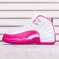 情人节配色：NIKE 耐克 推出 Air Jordan 12 GS "Dynamic pink" 