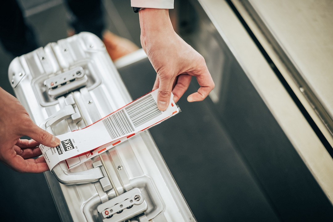 节省时间优化体验：国泰航空 & 港龙航空 推出自助行李托运服务